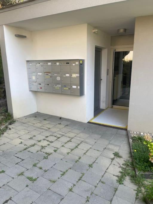 Studio Au Centre De Lausanne ! Экстерьер фото
